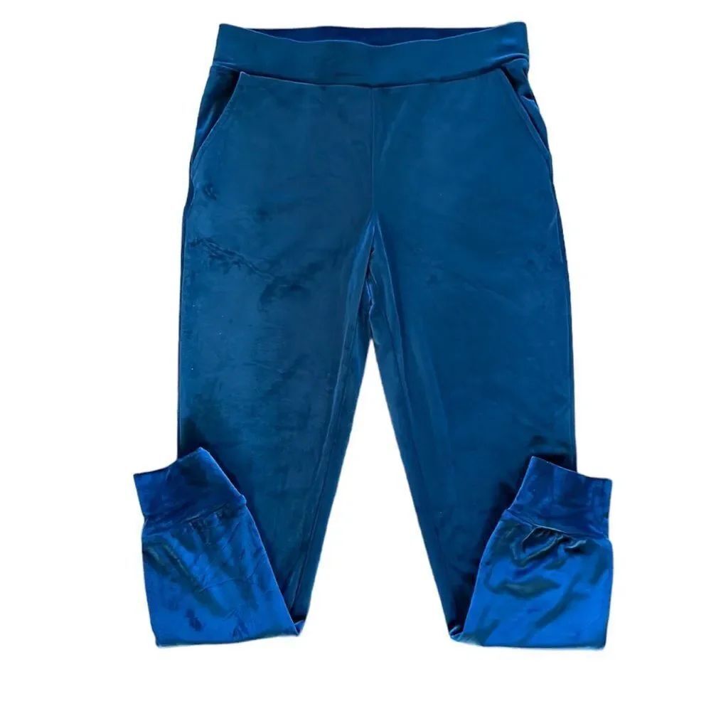 NEW Cable & Gauge Velour Joggers